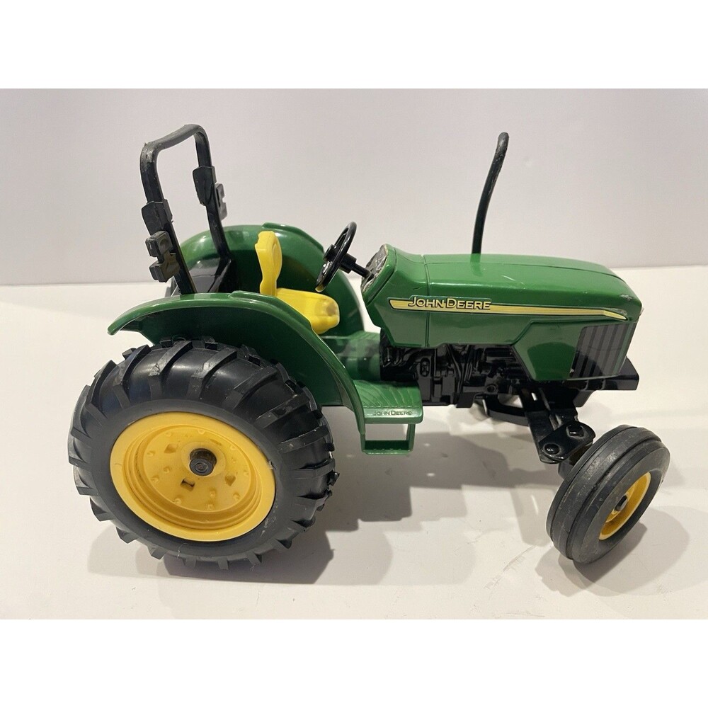American Made ERTL John Deere Tractor Green Farm toy collectible rare